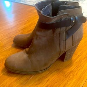 Franco Sarto ankle booties